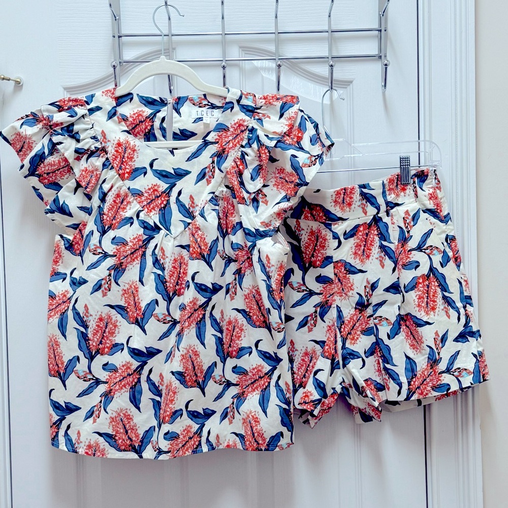 TCEC Orange and Blue Floral Matching Set; Size Medium